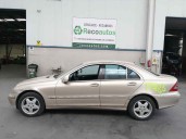 mercedes-benz clase c (w203) berlina del año 2002