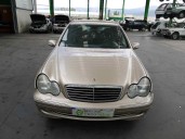 mercedes-benz clase c (w203) berlina del año 2002