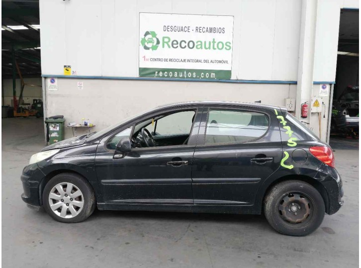 peugeot 207 del año 2004