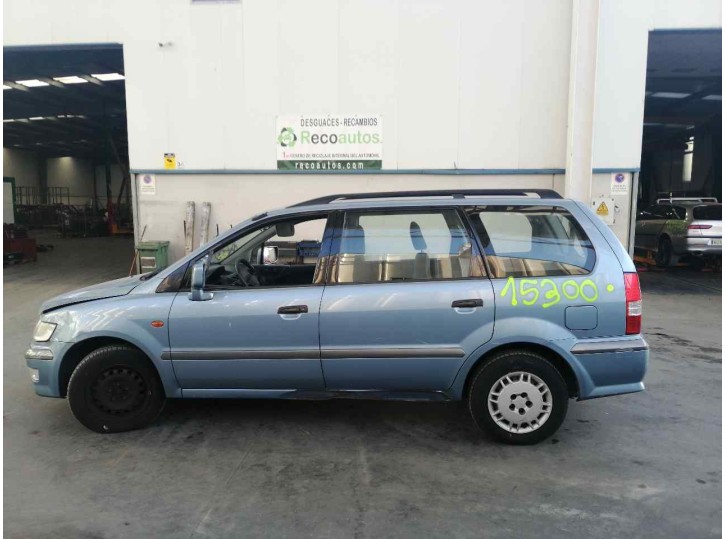 mitsubishi space wagon (n80/n90) del año 2001