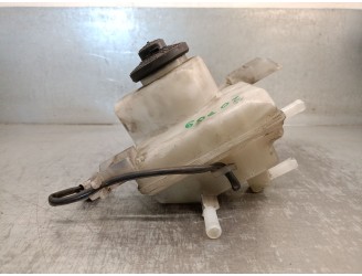 Recambio de deposito servo para toyota prius (nhw30) 1.8 16v cat referencia OEM IAM 4722047080 4722047080 