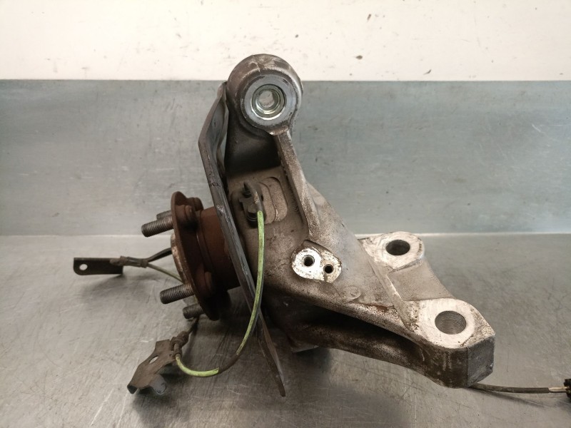 Recambio de mangueta delantera derecha para toyota prius (nhw30) 1.8 16v cat referencia OEM IAM 4320147030 4320147030 