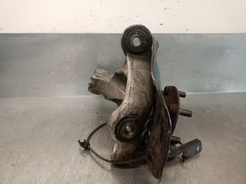 Recambio de mangueta delantera derecha para toyota prius (nhw30) 1.8 16v cat referencia OEM IAM 4320147030 4320147030 