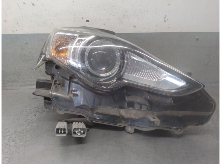 Replacement right headlight for Lexus IS 2.5 16V CAT (hybrid) OEM IAM reference 8114553710 8114553710 WITH MAGNIFIER - WITH CONT
