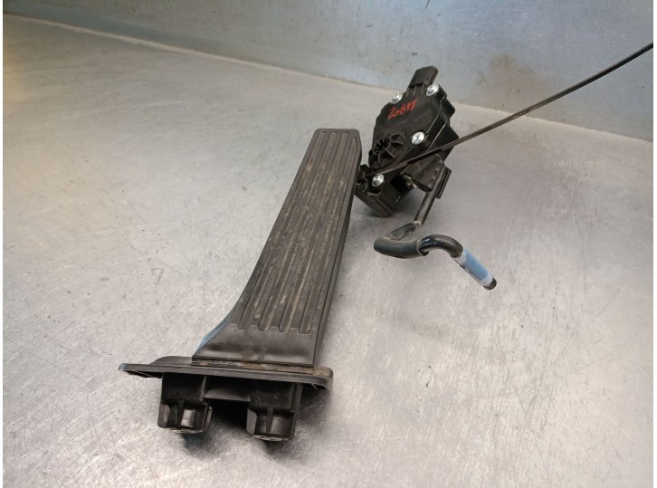 Recambio de potenciometro pedal para lexus is 2.5 16v cat (híbrido) referencia OEM IAM 7811030151 7811030151 1988009750 DENSO