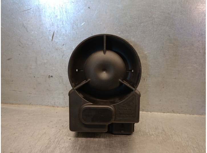 Recambio de claxon para lexus is 2.5 16v cat (híbrido) referencia OEM IAM 8904053070 