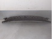 Replacement central bumper grille for Lexus IS 2.5 16V CAT (hybrid) OEM IAM reference 5311353060 5311353060 