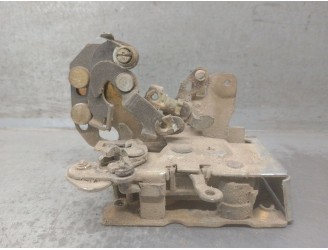 Recambio de cerradura puerta trasera izquierda para jeep cherokee (xj) 2.1 turbodiesel referencia OEM IAM 55074807 55074807 5 PU