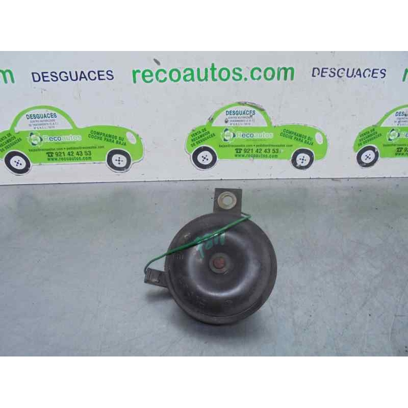 Recambio de claxon para nissan vanette cargo 2.3 diesel referencia OEM IAM   