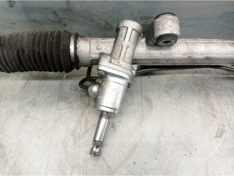 Recambio de cremallera direccion para ssangyong rodius 2.7 turbodiesel cat referencia OEM IAM 4650021000 4650021000 MANDO