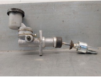 Recambio de bombin embrague para mitsubishi montero classic (v2_w, v6_w, v7_w) 2.5 td (v24w) referencia OEM IAM MB555391  