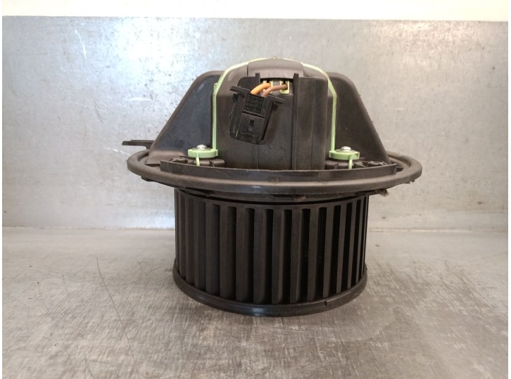 Recambio de motor calefaccion para bmw 3 (e90) 320 d referencia OEM IAM 641169336633 64119227670 