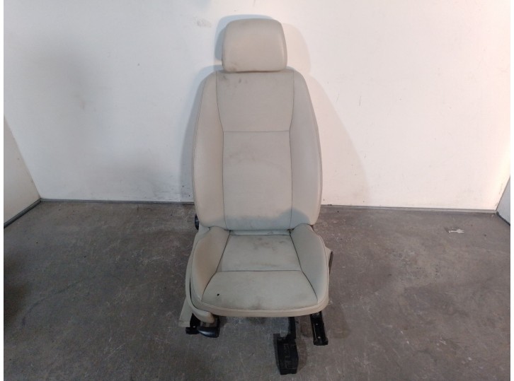 Replacement right front seat for Saab 9-3 (YS3F, E79, D79, D75) 1.9 TiD OEM IAM reference 12791794 12791794 