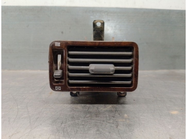 Recambio de aireador para mitsubishi montero classic (v2_w, v6_w, v7_w) 2.5 td (v24w) referencia OEM IAM MR262536 MR262536 