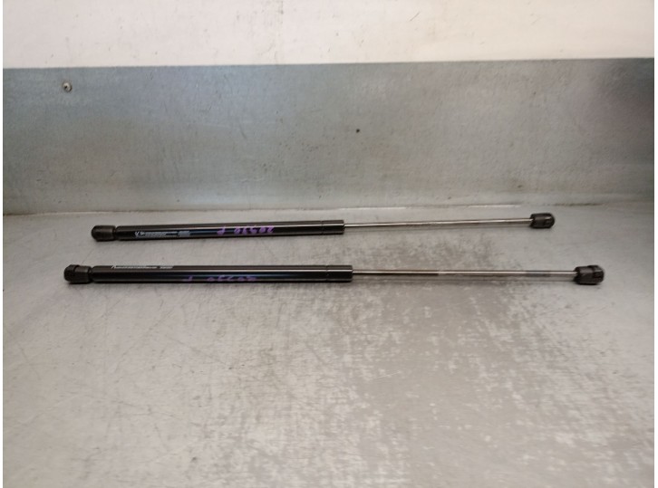 Replacement trunk / tailgate shock absorbers for Ford Fiesta III (GFJ) 1.3 CAT OEM IAM reference 