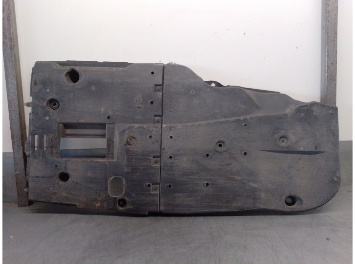 Recambio de cubrecarter para lexus is 2.5 16v cat (híbrido) referencia OEM IAM 5816853020 5840153070 CESTA 39