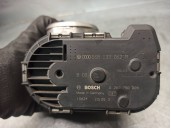 Replacement throttle body for Audi A4 Saloon (8E) 1.8 20V Turbo OEM IAM reference 06B133062B 0280750009 BOSCH