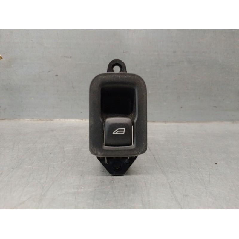 Recambio de mando elevalunas trasero izquierdo para volvo xc60 i suv (156) d5 awd referencia OEM IAM 31272013  