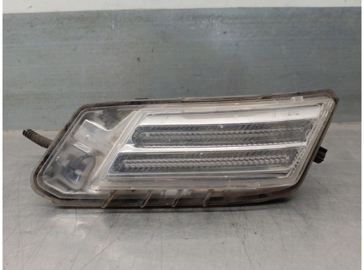 Replacement front right light for Volvo XC60 I SUV (156) D5 AWD OEM IAM reference 31290874 31290874 
