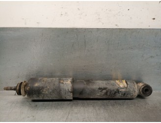 Recambio de amortiguador delantero derecho para mitsubishi montero classic (v2_w, v6_w, v7_w) 2.5 td (v24w) referencia OEM IAM M