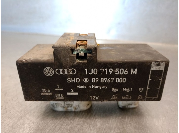 Recambio de caja precalentamiento para seat ibiza iii (6l1) 1.9 tdi referencia OEM IAM 1JO919506M  898967000 SHO