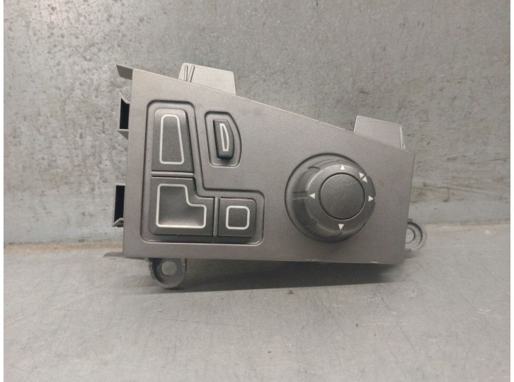 Recambio de mando asiento derecho para bmw 7 (e65, e66, e67) 730 d referencia OEM IAM 6918383 DELPHI 53285905