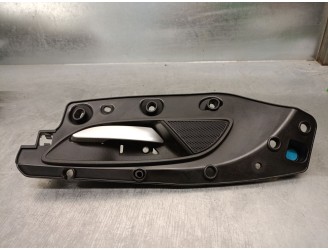 Recambio de maneta interior trasera derecha para fiat linea (323_, 110_) 1.3 d multijet (323axb11, 323axb1a) referencia OEM IAM 