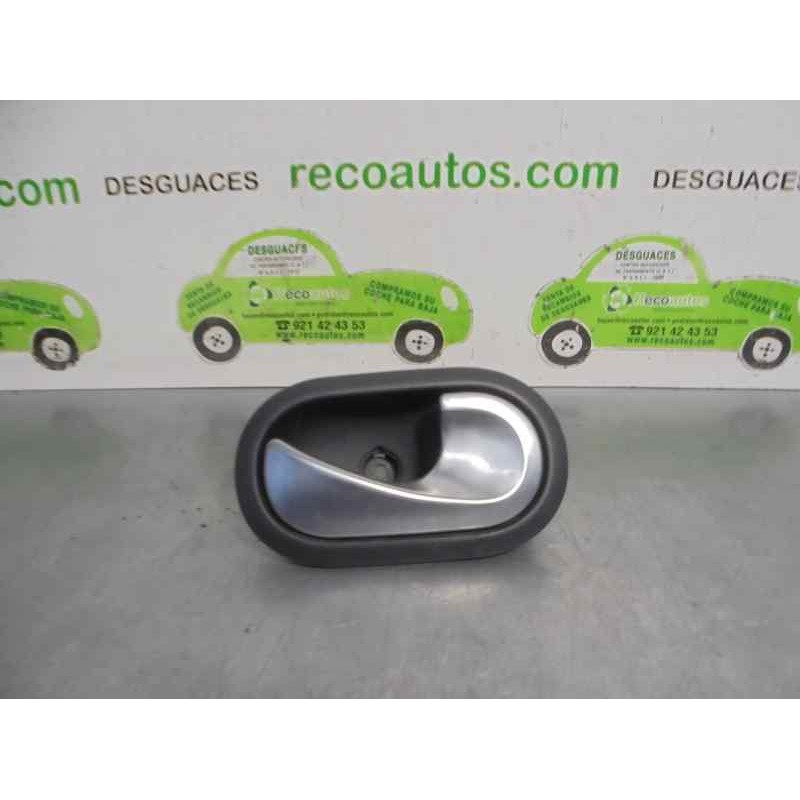 Recambio de maneta interior delantera derecha para renault modus 1.4 16v referencia OEM IAM 8200730863  