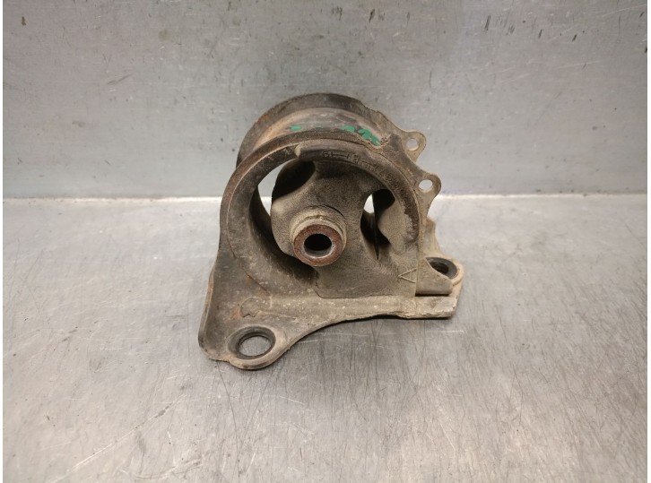 Replacement right engine mount for Honda CR-V I (RD) 2.0 16V 4WD (RD1, RD3) OEM IAM reference 