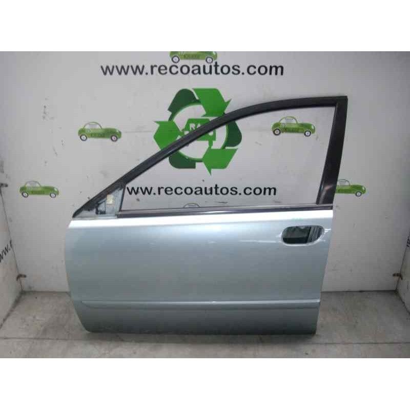 Recambio de puerta delantera izquierda para volvo v40 familiar 1.9 diesel cat referencia OEM IAM  VERDE CLARA 5P