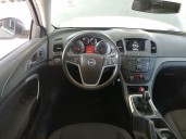 opel insignia a (g09) del año 2011