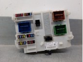 Recambio de caja reles / fusibles para volvo xc60 i suv (156) d5 awd referencia OEM IAM 31314116 BG9T14C256GA