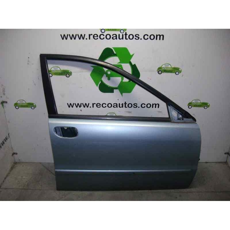 Recambio de puerta delantera derecha para volvo v40 familiar 1.9 diesel cat referencia OEM IAM  VERDE CLARA 5 PUERTAS