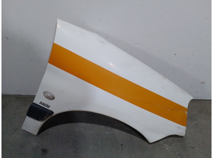 Recambio de aleta delantera derecha para peugeot partner furgoneta/monovolumen (5_, g_) 2.0 hdi 4x4 referencia OEM IAM 7841Q1 