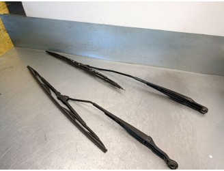 Recambio de brazo limpia delantero derecho para peugeot 406 (8b) 2.1 td 12v referencia OEM IAM 6429P6 6429P6 