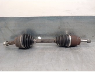 Recambio de transmision delantera izquierda para fiat linea (323_, 110_) 1.3 d multijet (323axb11, 323axb1a) referencia OEM IAM 