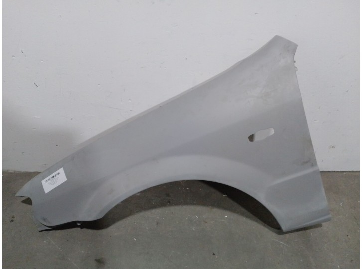 Recambio de aleta delantera izquierda para mazda 323 berl. f/s (bj) 1.6 f active referencia OEM IAM B30D52211C GRIS 