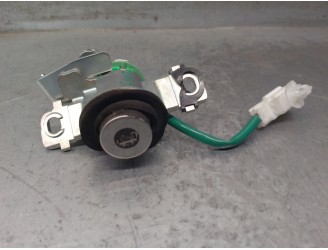 Recambio de cerradura maletero / porton para lexus is 2.5 16v cat (híbrido) referencia OEM IAM 6905530480 6905530480 