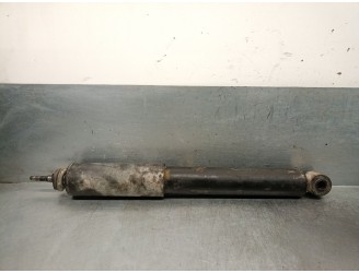 Recambio de amortiguador trasero izquierdo para mitsubishi montero classic (v2_w, v6_w, v7_w) 2.5 td (v24w) referencia OEM IAM M