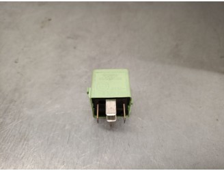 Recambio de rele para bmw 7 (e65, e66, e67) 730 d referencia OEM IAM 61368373700  