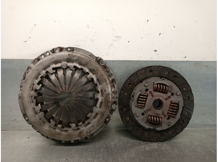 Recambio de kit embrague para peugeot 607 (9d, 9u) 2.0 hdi referencia OEM IAM 2051N9 2051N9 120038710 LUK