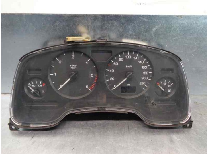 Recambio de cuadro instrumentos para opel astra g berlina 1.7 turbodiesel cat (x 17 dtl / 2h8) referencia OEM IAM 09228743 