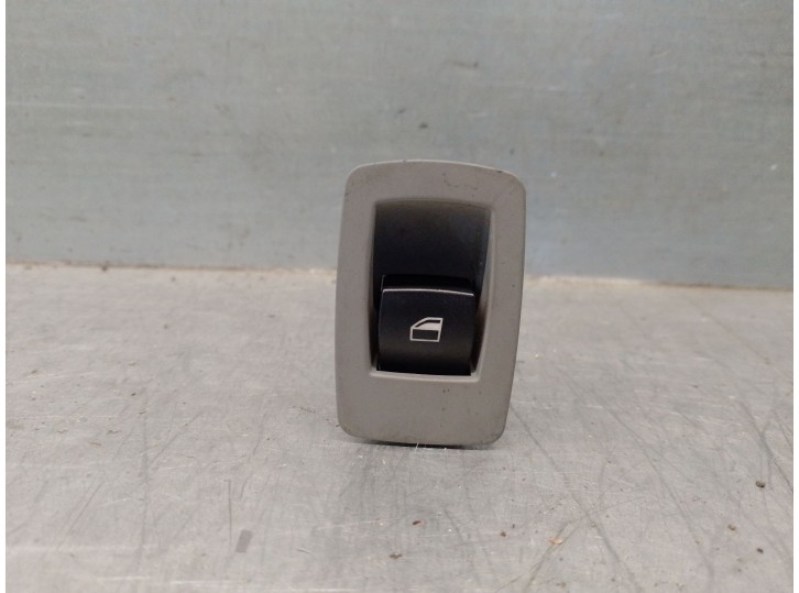 Recambio de mando elevalunas trasero izquierdo para bmw 3 (e90) 320 d referencia OEM IAM 6945875 15939902
