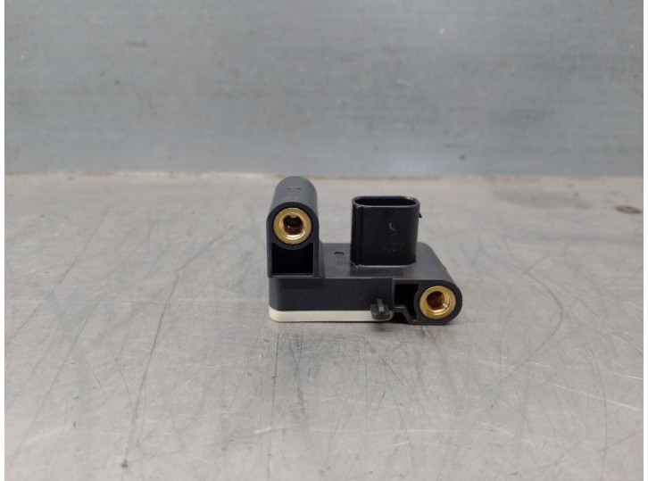 Recambio de sensor impacto para bmw 3 (e90) 320 d referencia OEM IAM 6911003 0285003900 BOSCH