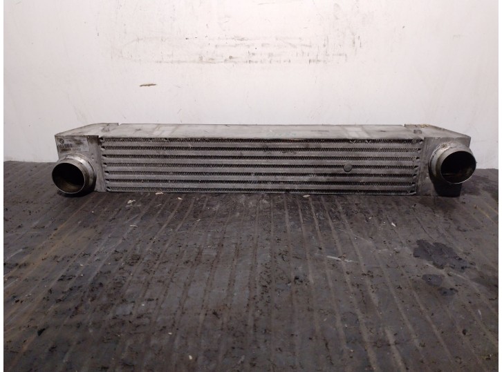 Recambio de intercooler para bmw serie 5 touring (e61) 2.5 cat referencia OEM IAM 