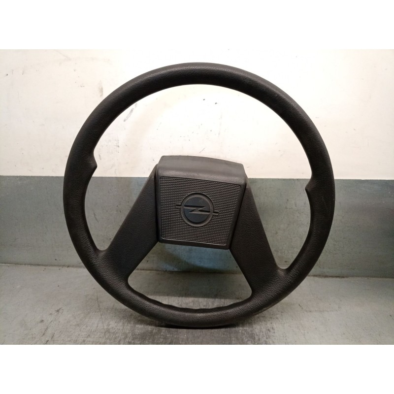 Recambio de volante para opel kadett e (t85) 1.6 s (c19, d19) referencia OEM IAM 90112178 913151 