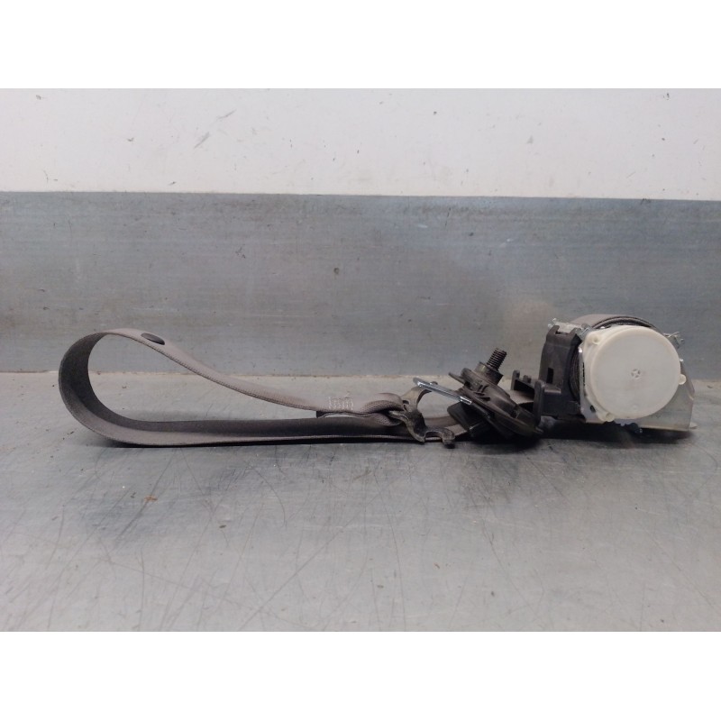 Recambio de cinturon seguridad delantero izquierdo para bmw 3 (e90) 320 d referencia OEM IAM 033059848C 72119117219 