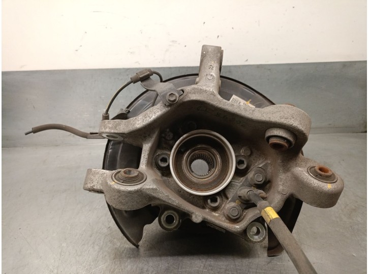 Recambio de mangueta trasera derecha para lexus is 2.5 16v cat (híbrido) referencia OEM IAM 4230453020 4230453020 