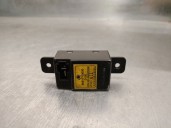 Replacement relay for SsangYong Kyron 2.0 OEM IAM reference 8661009000 