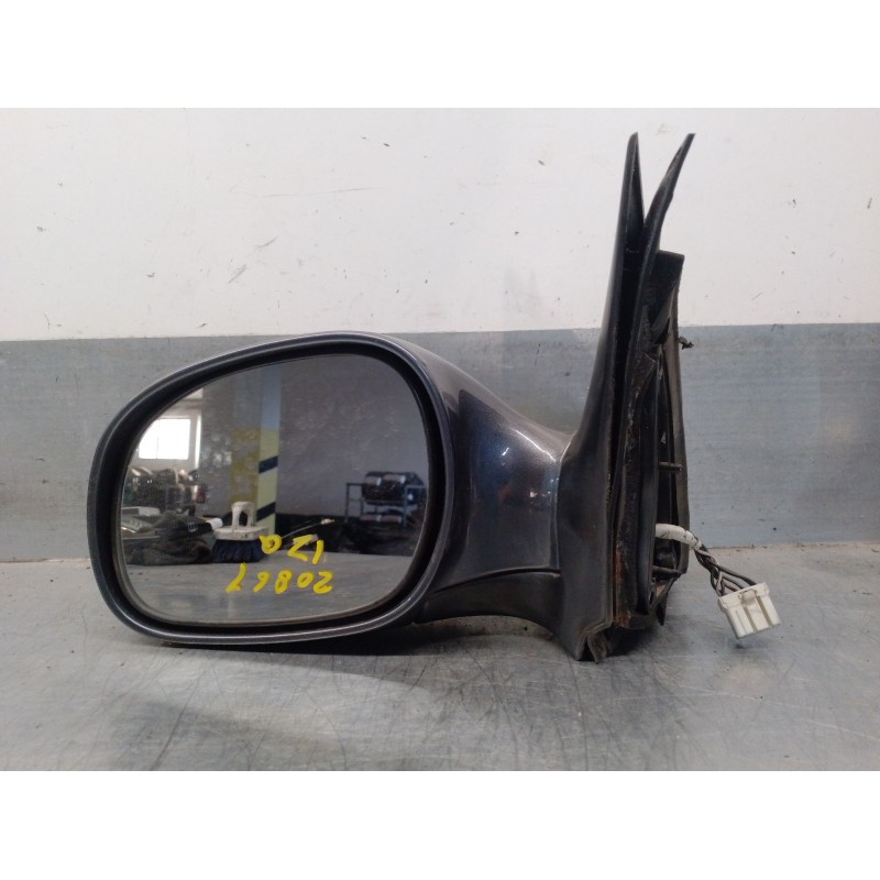 Recambio de retrovisor izquierdo para kia carnival i (up) 2.9 tdi referencia OEM IAM D/J3  